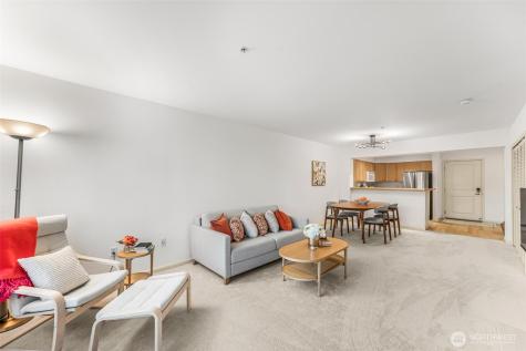 1525 NW 57th Street Seattle WA 98107
