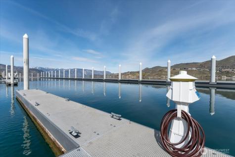 1350 W Woodin Avenue Chelan WA 98816
