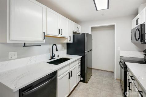 11915 Roseberg Avenue S Seattle WA 98168
