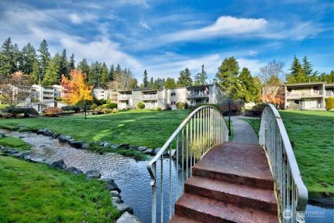 13045 15th Avenue NE Seattle WA 98125