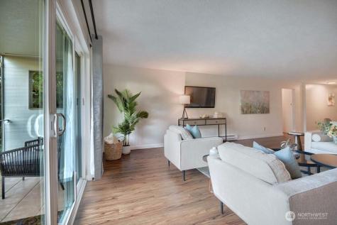 13045 15th Avenue NE Seattle WA 98125