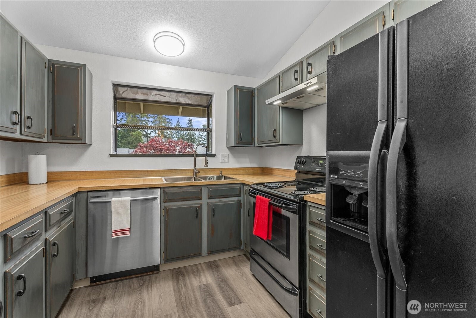 3435 Auburn Way S Auburn WA 98092