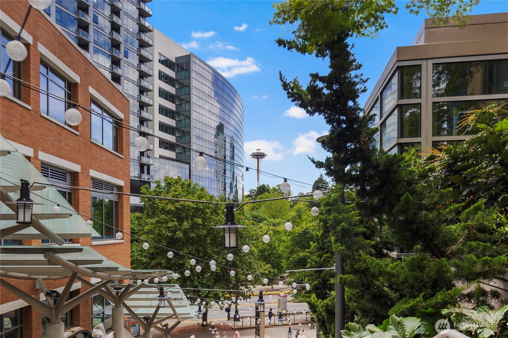 900 Lenora Street Seattle WA 98121