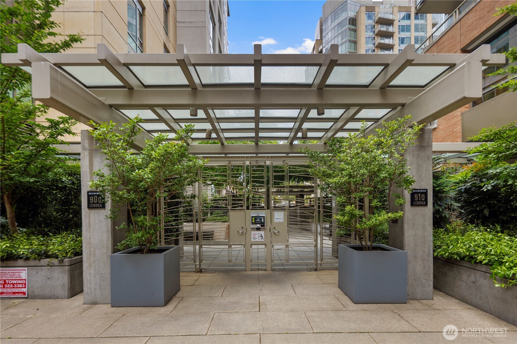 900 Lenora Street Seattle WA 98121