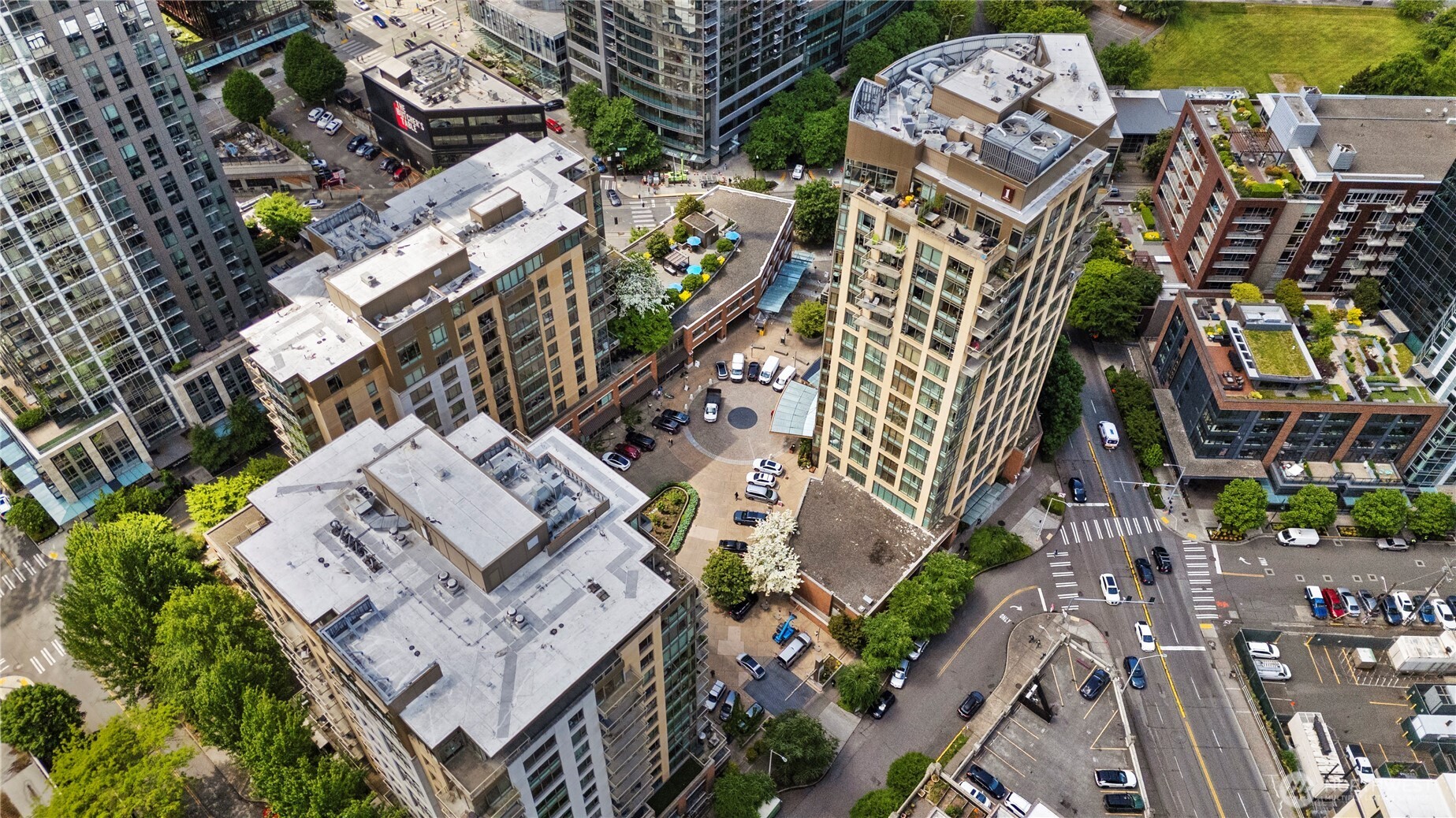 900 Lenora Street Seattle WA 98121