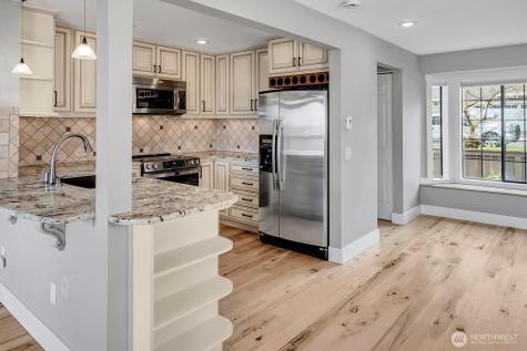 6527 106th Avenue NE Kirkland WA 98033