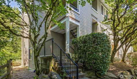 9822 NE 122nd Street Kirkland WA 98034