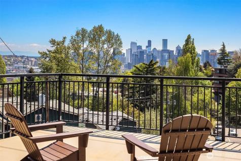 1902 Bigelow Avenue N Seattle WA 98109