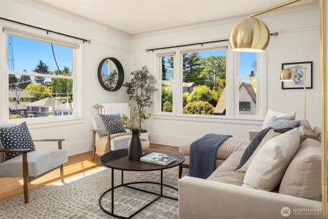 1902 Bigelow Avenue N Seattle WA 98109