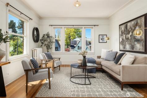 1902 Bigelow Avenue N Seattle WA 98109