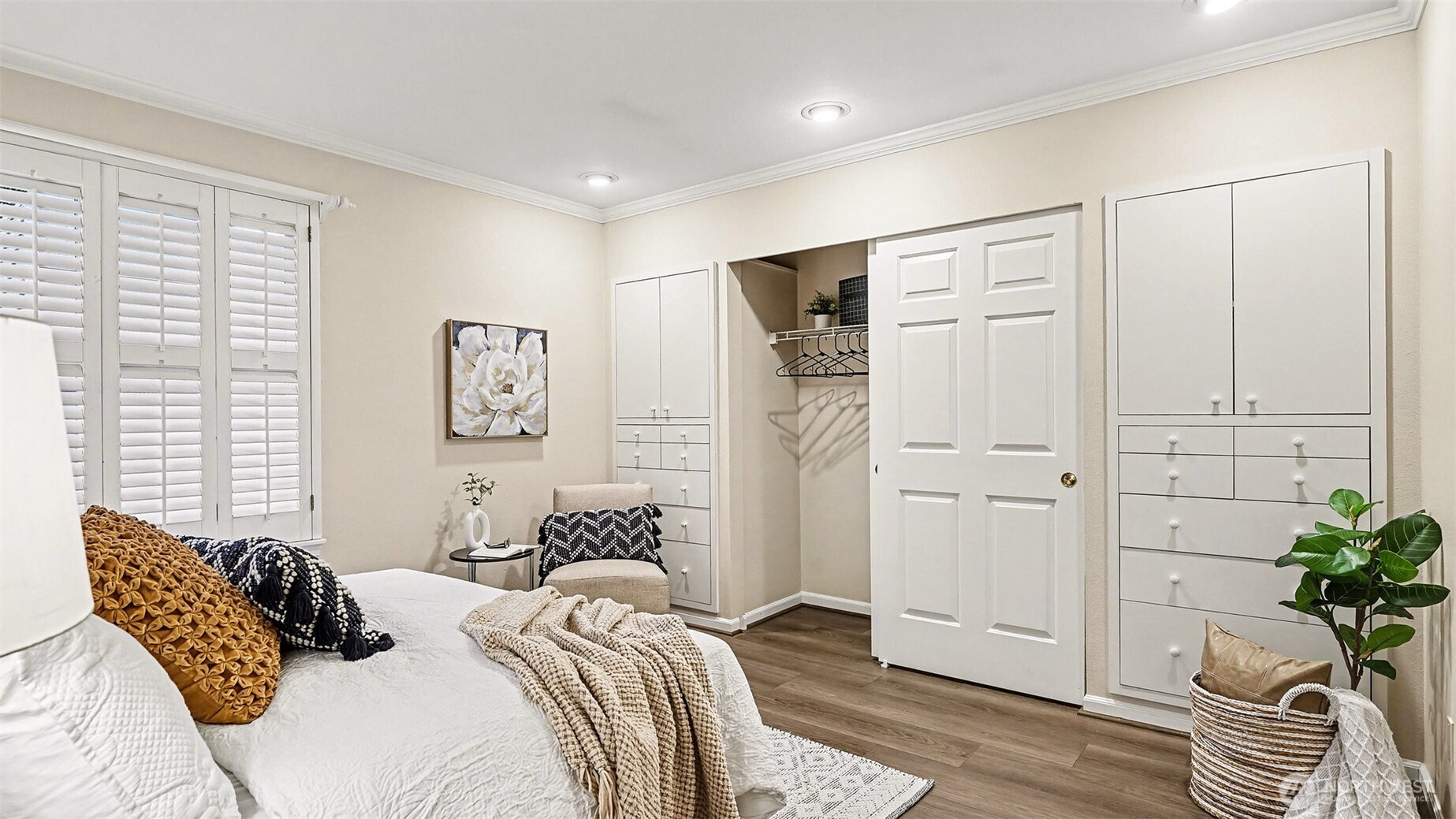 3420 Burke N Seattle WA 98103