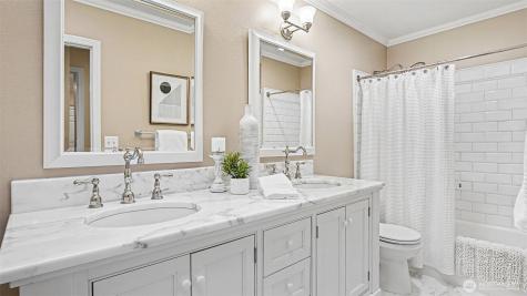 3420 Burke N Seattle WA 98103