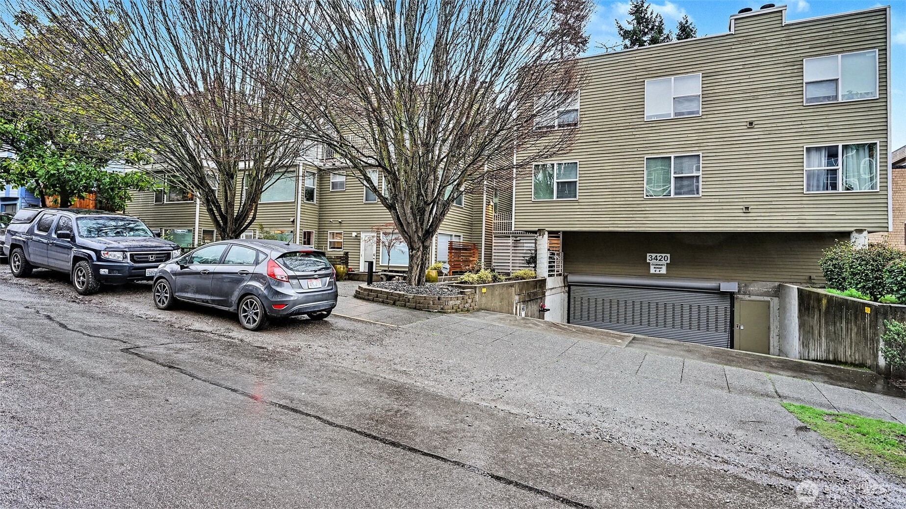 3420 Burke N Seattle WA 98103