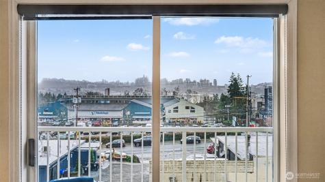 3420 Burke N Seattle WA 98103