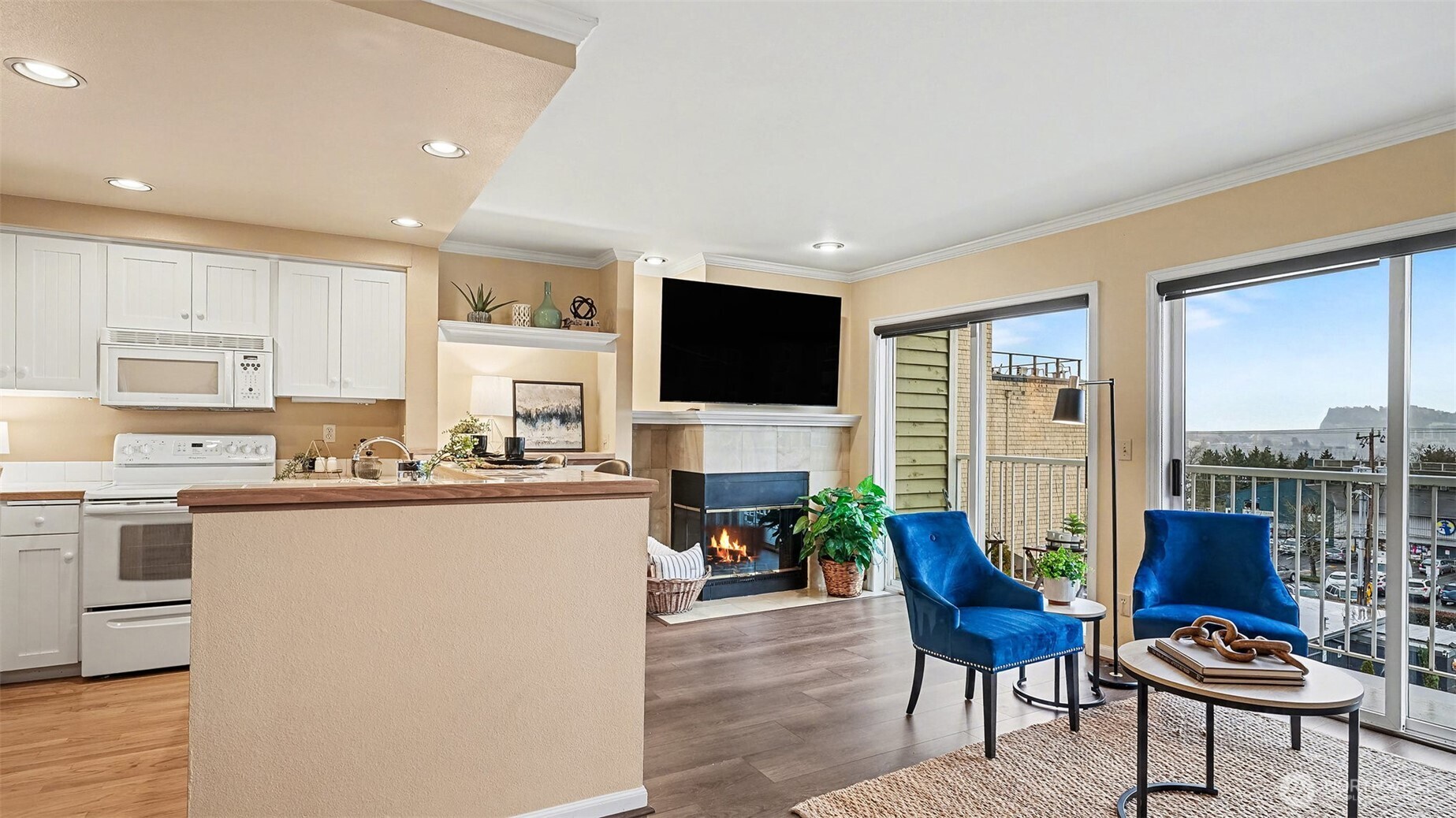 3420 Burke N Seattle WA 98103