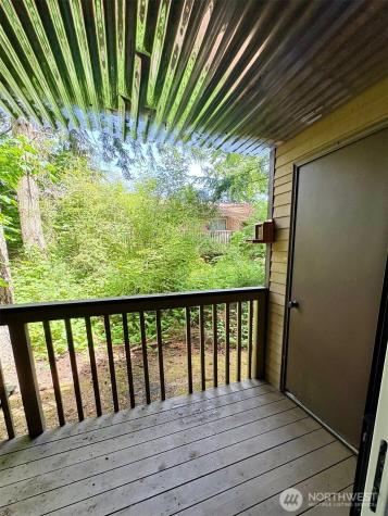 1101 SW Harrier Circle Oak Harbor WA 98277
