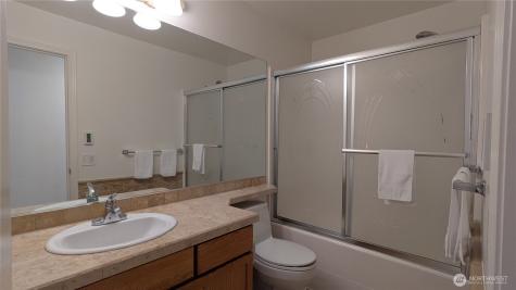 2733 143rd Street SW Lynnwood WA 98087