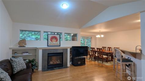 2733 143rd Street SW Lynnwood WA 98087
