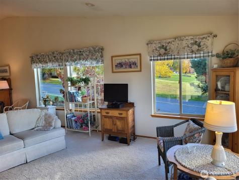 351 19th Street NE East Wenatchee WA 98802