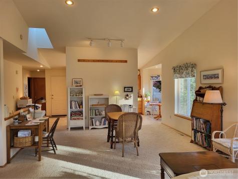351 19th Street NE East Wenatchee WA 98802