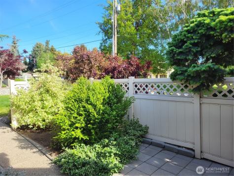 351 19th Street NE East Wenatchee WA 98802