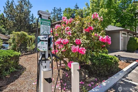 206 Mountain Park Boulevard SW Issaquah WA 98027