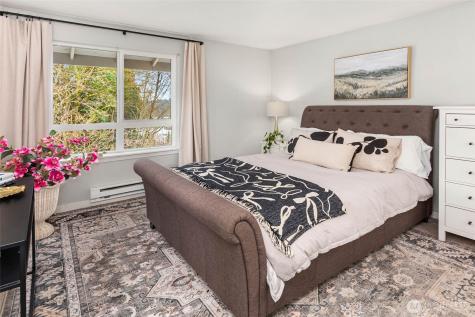 12023 NE 204th Place Bothell WA 98011