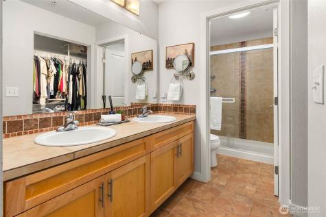 12023 NE 204th Place Bothell WA 98011