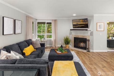 12023 NE 204th Place Bothell WA 98011