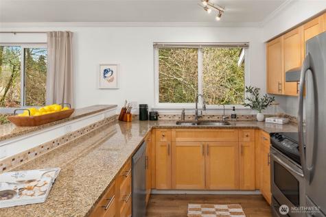 12023 NE 204th Place Bothell WA 98011