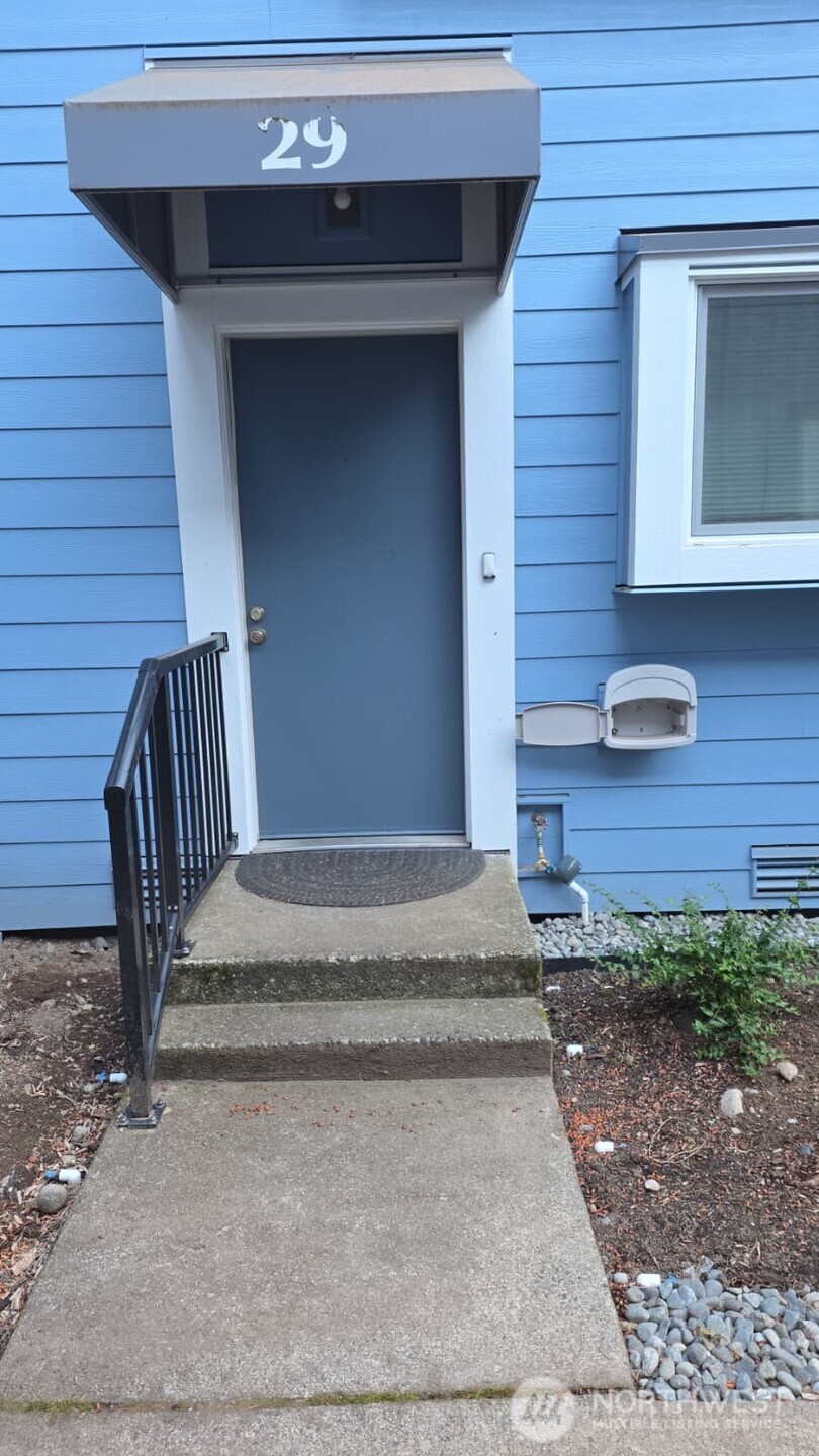 29 146th Avenue SE Bellevue WA 98007