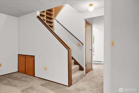 15914 3rd Place SW Burien WA 98166
