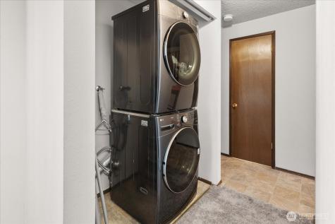 15914 3rd Place SW Burien WA 98166