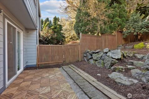 15914 3rd Place SW Burien WA 98166