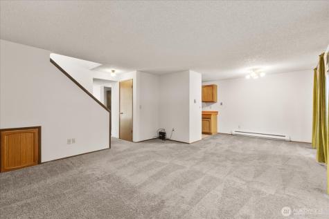 15914 3rd Place SW Burien WA 98166