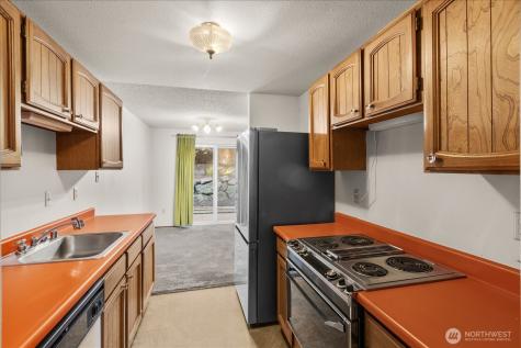 15914 3rd Place SW Burien WA 98166