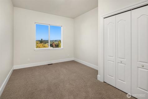 6404 NE 181st Street Kenmore WA 98028