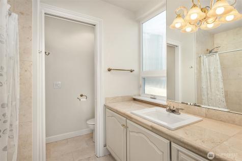 6404 NE 181st Street Kenmore WA 98028