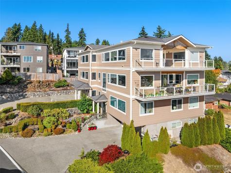 6404 NE 181st Street Kenmore WA 98028