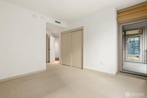 10650 NE 9th Place Bellevue WA 98004