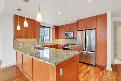 10650 NE 9th Place Bellevue WA 98004