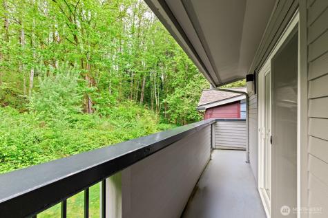 15809 Waynita Way NE Bothell WA 98011
