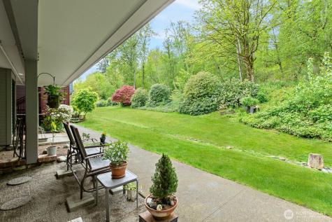 15809 Waynita Way NE Bothell WA 98011