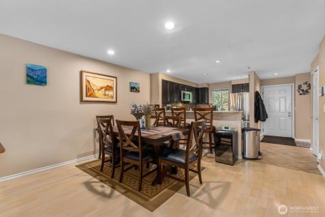 15809 Waynita Way NE Bothell WA 98011