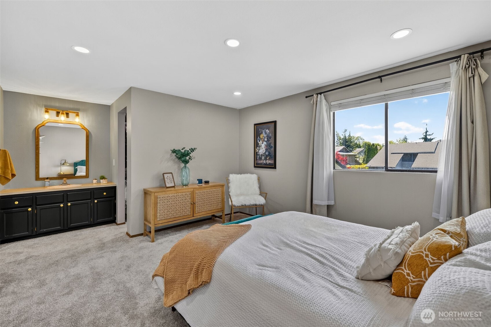 5129 SW 81st Mukilteo WA 98275