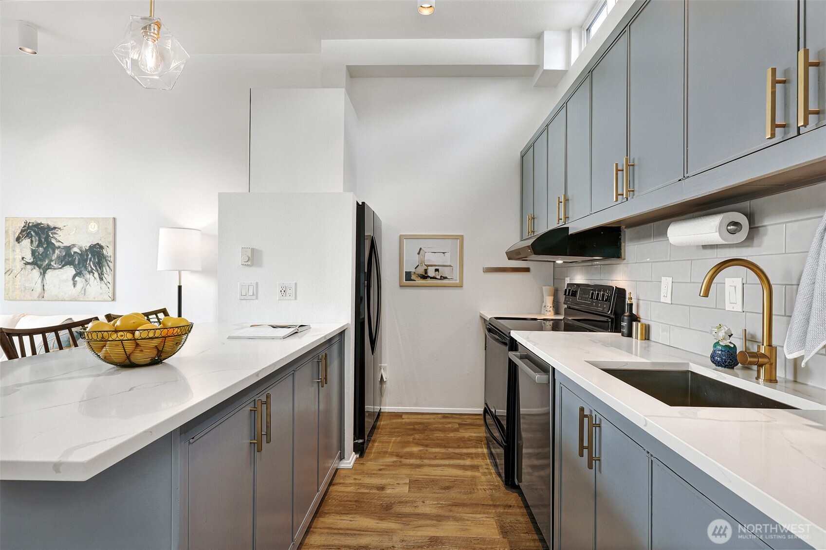 410 13th Avenue E Seattle WA 98102