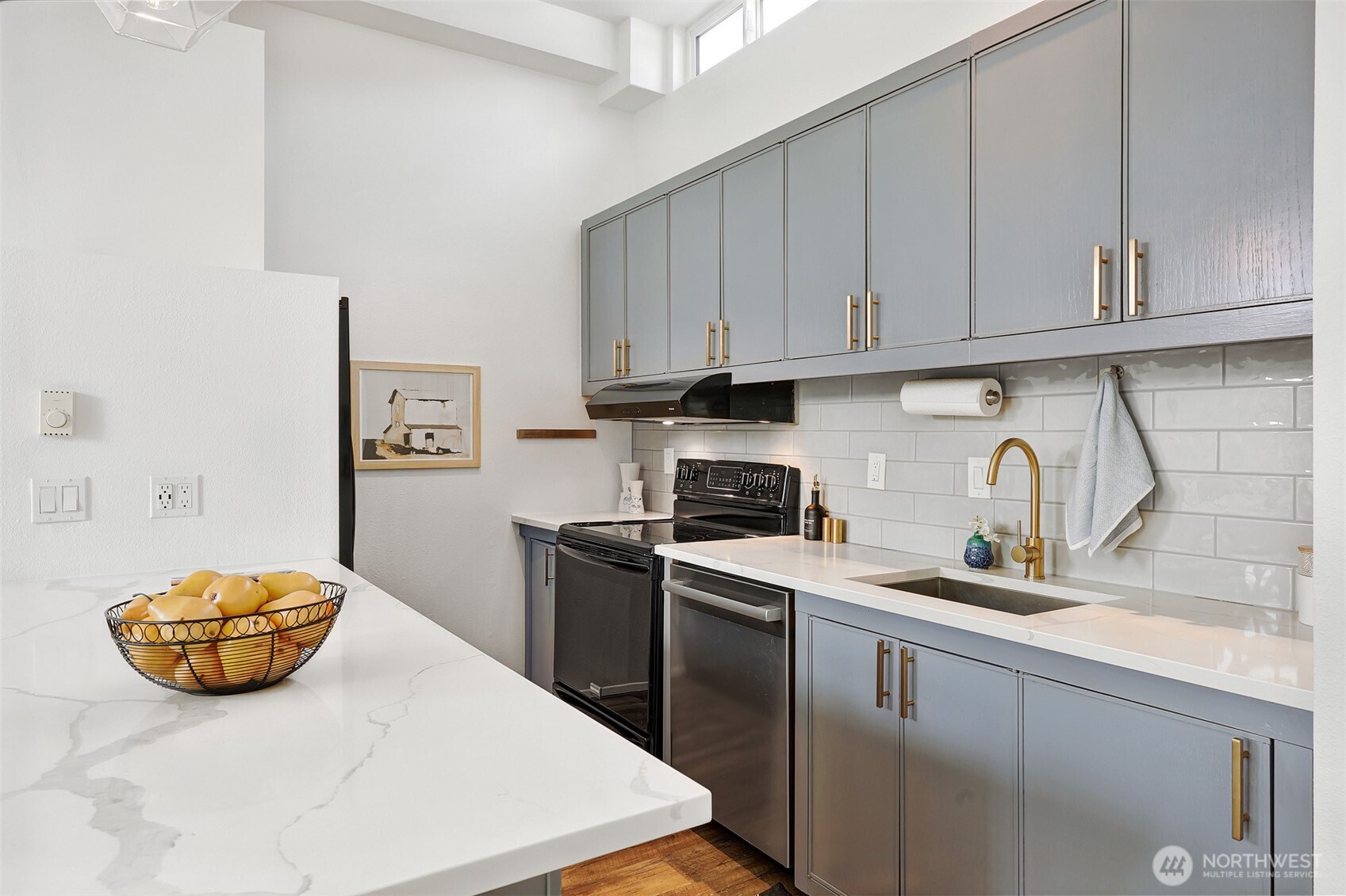 410 13th Avenue E Seattle WA 98102