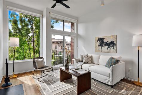 410 13th Avenue E Seattle WA 98102