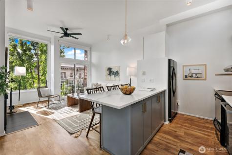 410 13th Avenue E Seattle WA 98102