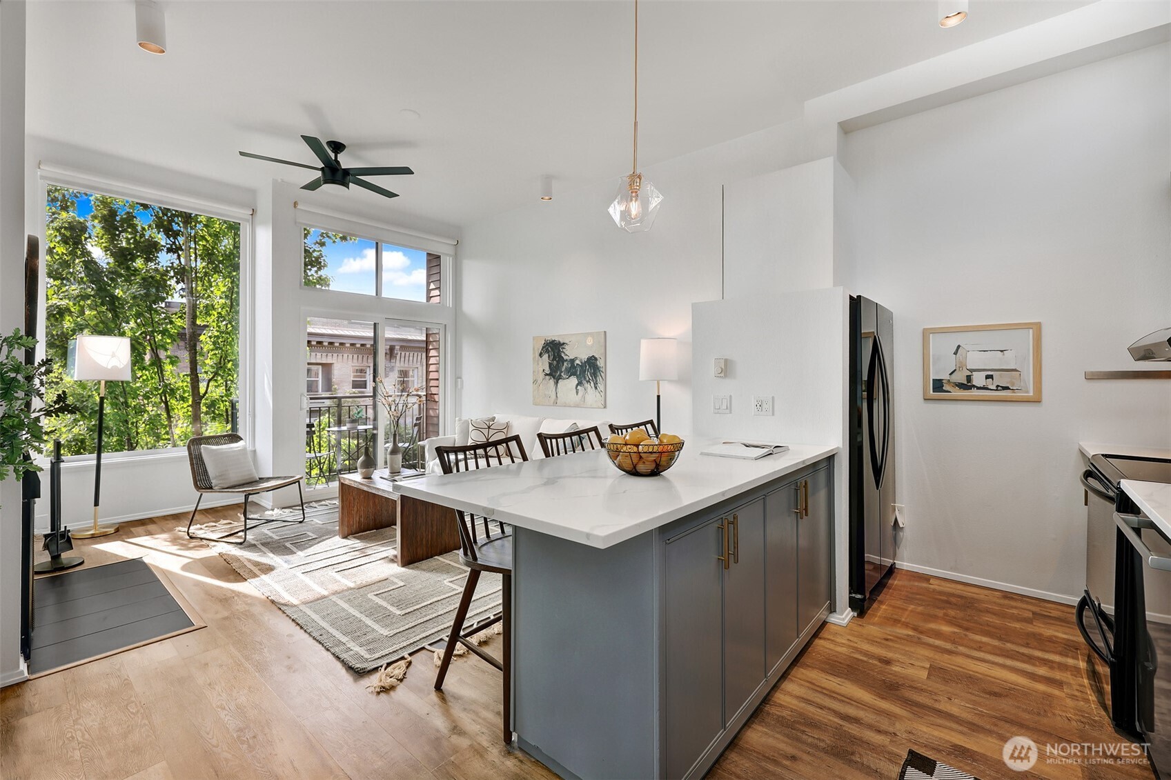 410 13th Avenue E Seattle WA 98102